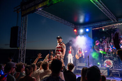 240-DSC_2026
